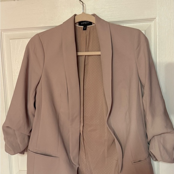 EXPRESS blush blazer - size XS - Picture 2 of 8